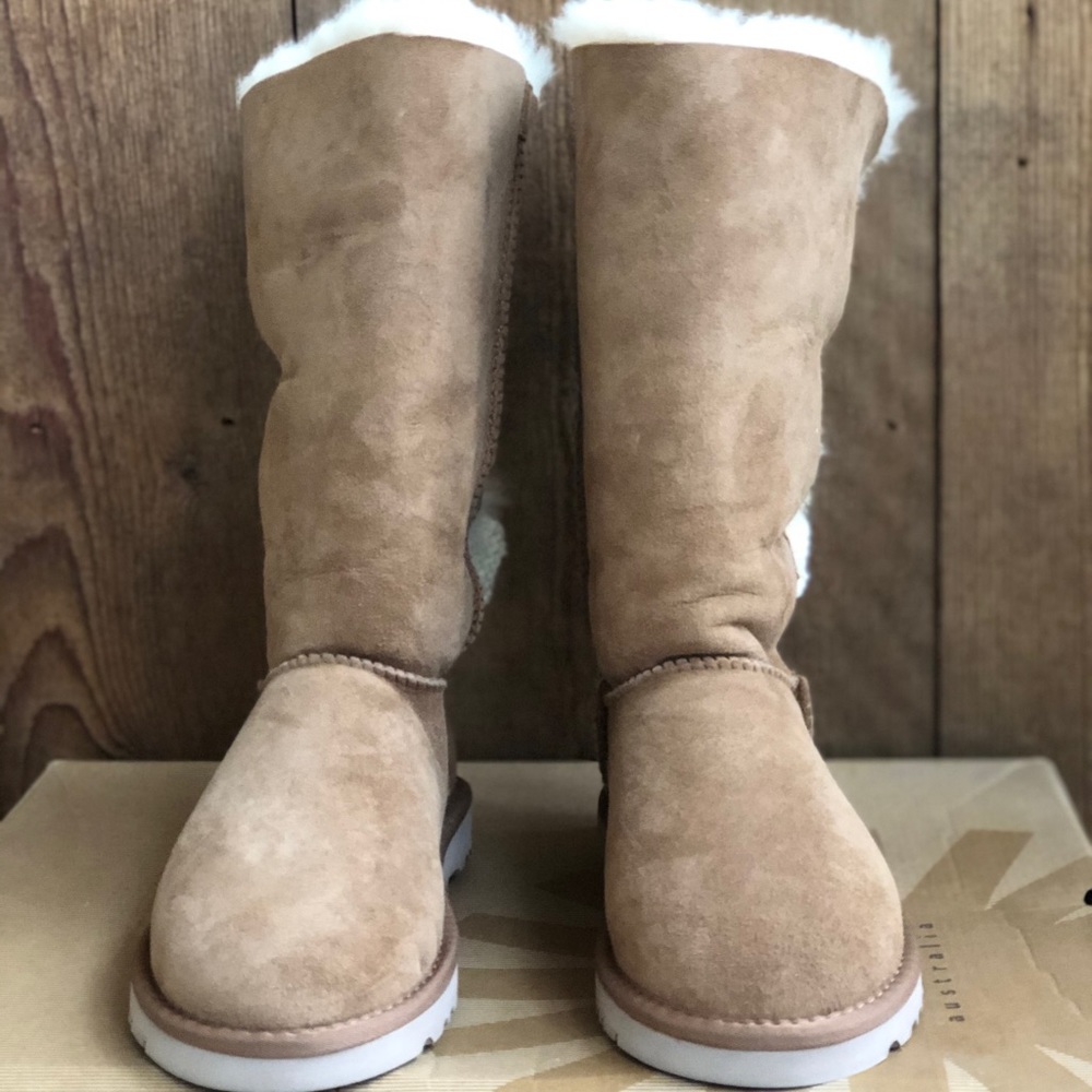 Ugg Australia tall bailey knit bow women boots - Picture 4 of 8